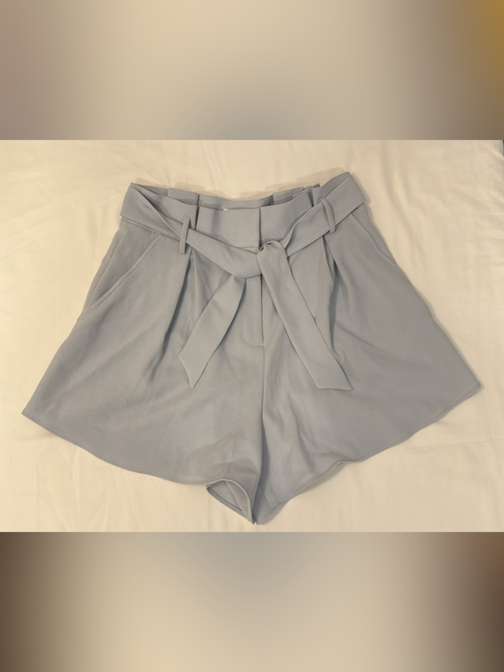 Leith Pale Blue Pleated Trouser Shorts Large